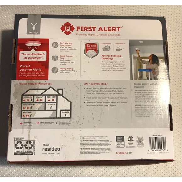 First Alert Wired 2 in 1‎ Smoke & Carbon Monoxide Alarms 2 Pack NWT - Picture 1 of 2